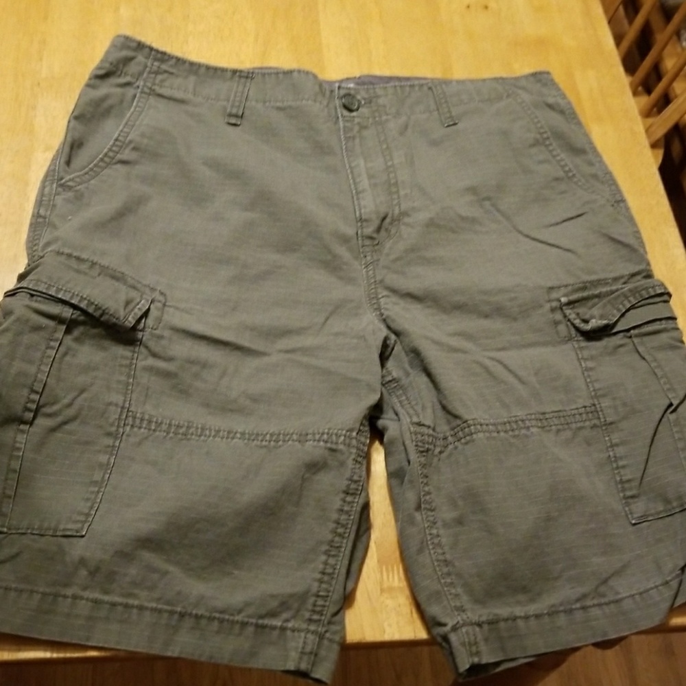 Mens cargo shorts